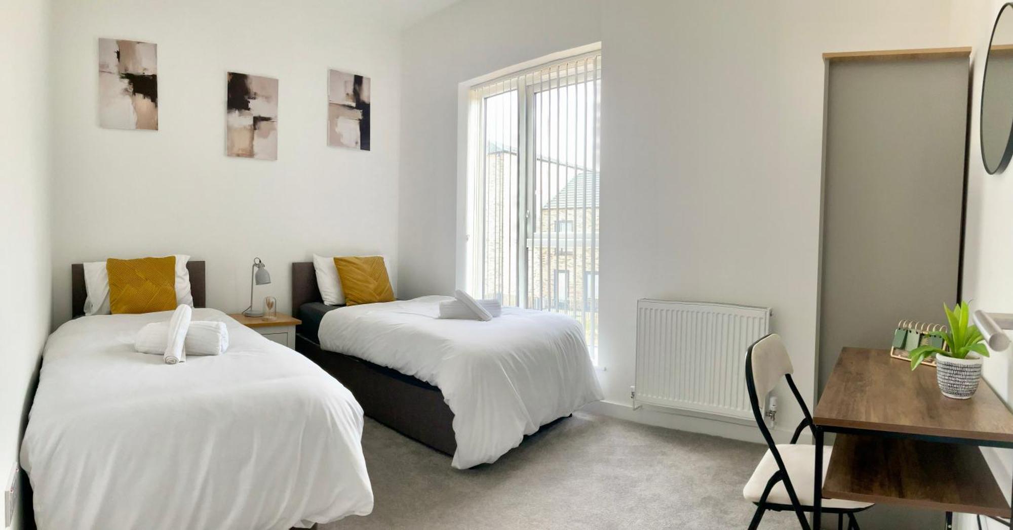 The Parkes A Stylish 3Br House, 5 Mins From Central Birmingham Close To The Edgbaston Stadium, The Hippodrome, Uob, Aston And Bcu, China Town, Kings Heath Bhx Airport And Much More Eksteriør bilde