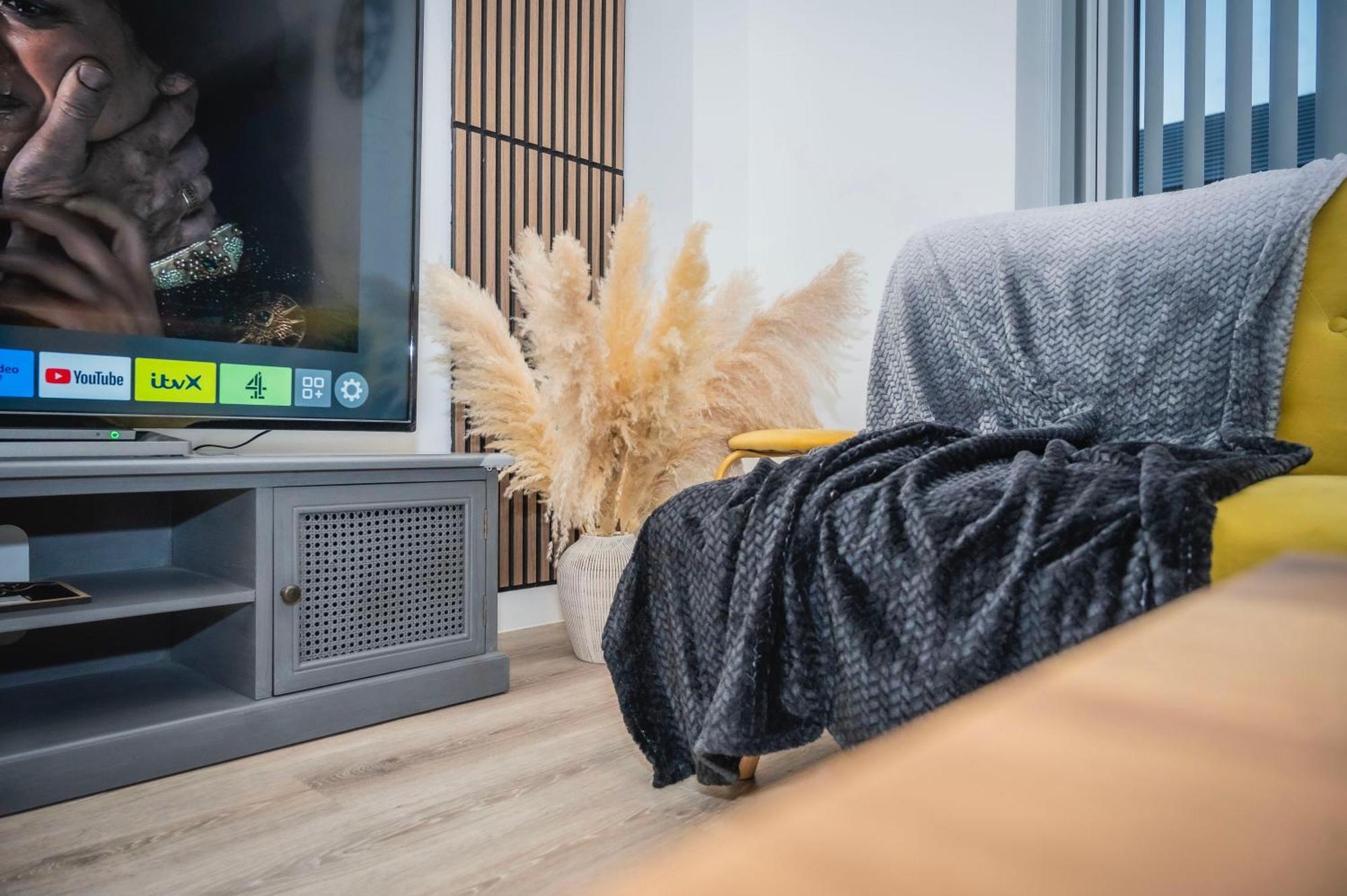 The Parkes A Stylish 3Br House, 5 Mins From Central Birmingham Close To The Edgbaston Stadium, The Hippodrome, Uob, Aston And Bcu, China Town, Kings Heath Bhx Airport And Much More Eksteriør bilde