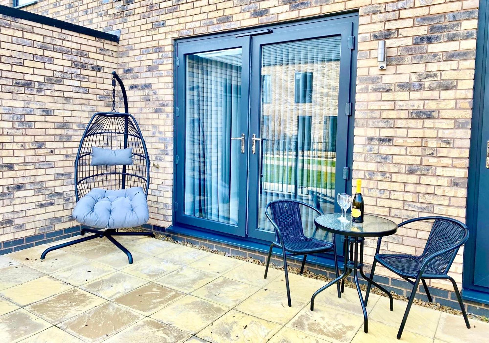 The Parkes A Stylish 3Br House, 5 Mins From Central Birmingham Close To The Edgbaston Stadium, The Hippodrome, Uob, Aston And Bcu, China Town, Kings Heath Bhx Airport And Much More Eksteriør bilde