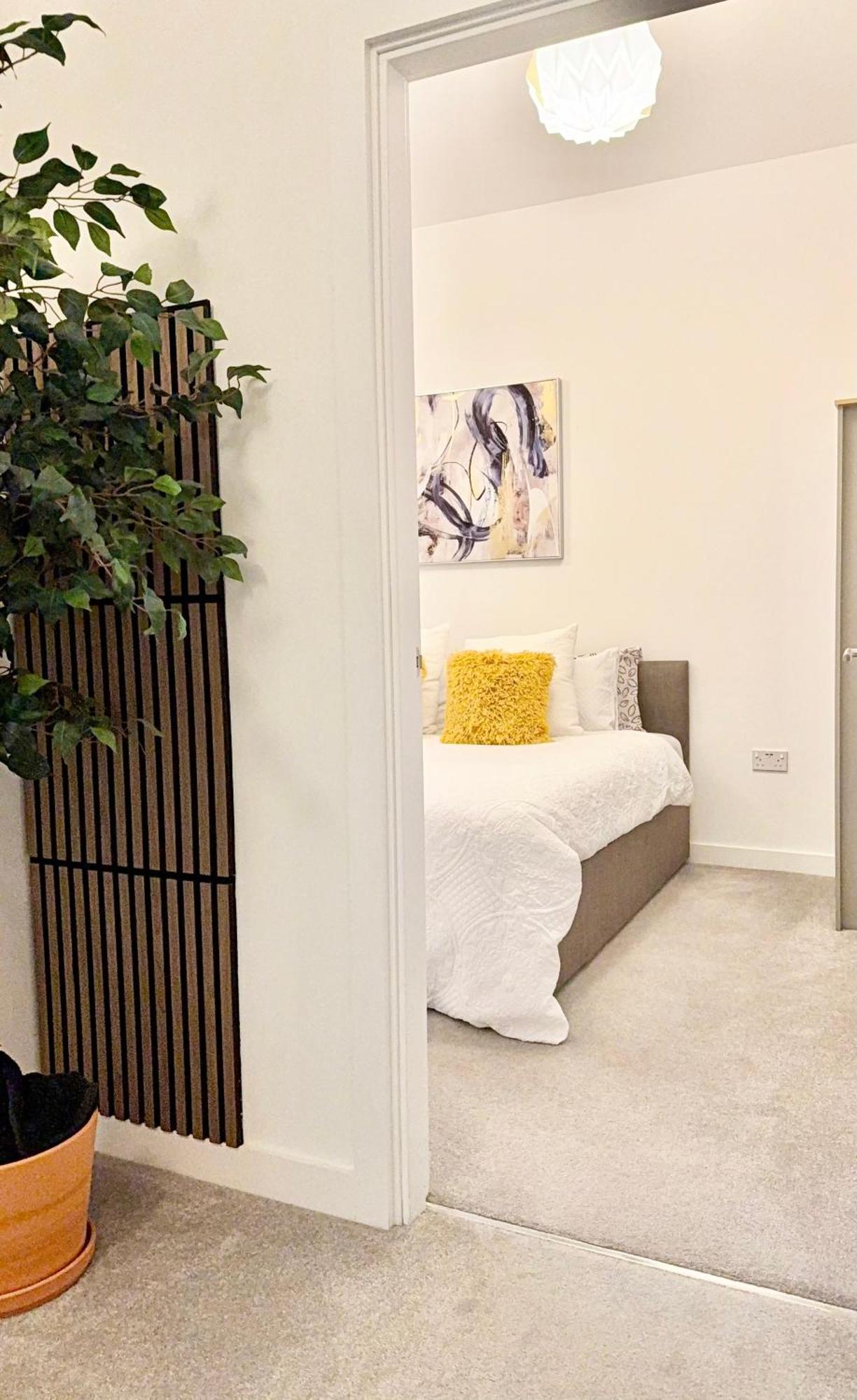 The Parkes A Stylish 3Br House, 5 Mins From Central Birmingham Close To The Edgbaston Stadium, The Hippodrome, Uob, Aston And Bcu, China Town, Kings Heath Bhx Airport And Much More Eksteriør bilde